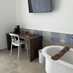 Elementi Luxury House
