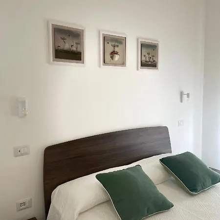 Elementi Luxury House